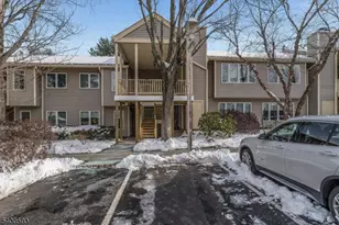 27 Troon Terrace, Clinton Township, NJ 08801 - Photo 16