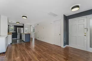 27 Troon Terrace, Clinton Township, NJ 08801 - Photo 4