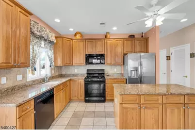 18 Bayard Rd, Franklin Township, NJ 08873 - Photo 8