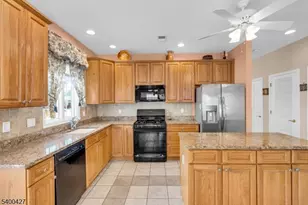 18 Bayard Rd, Franklin Township, NJ 08873 - Photo 8