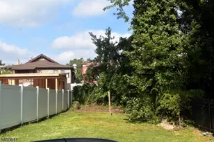 129 Central Pl, Orange, NJ 07050 - Photo 22