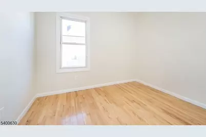 1022 E 22nd St, Paterson, NJ 07513 - Photo 10