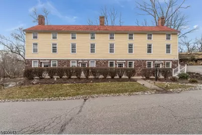 6 Darts Mill Rd, Readington, NJ 08822 - Photo 1