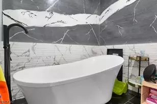 737 Jackson Ave, Elizabeth, NJ 07201 - Photo 4