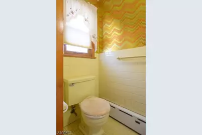 1720 Dewitt Ter, Linden, NJ 07036 - Photo 18