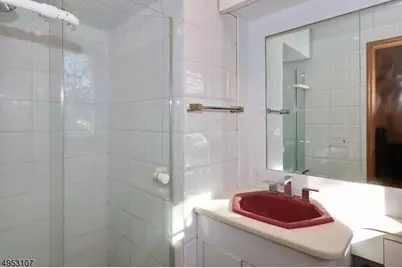 240 Twin Oaks Ter, Westfield, NJ 07090 - Photo 20