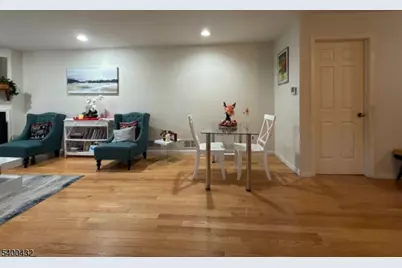 68 Patriots Rd, Parsippany, NJ 07950 - Photo 8