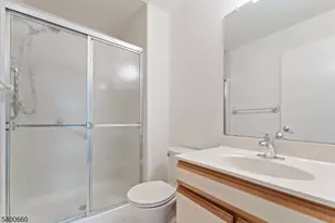 3004 Vroom Dr, Bridgewater, NJ 08807 - Photo 14