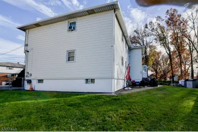 8 Sailer Ct, Elizabeth, NJ 07201 - Photo 24