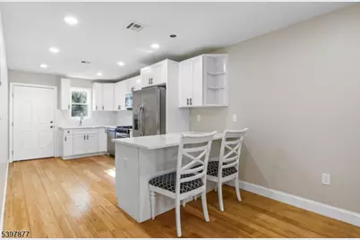 208 N 1st St, Paterson, NJ 07522 - Photo 8