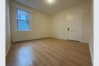 285 Paxton St, Paterson, NJ 07503 - Photo 10