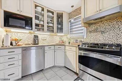 67 Norwood Ave #1, Lodi, NJ 07644 - Photo 2