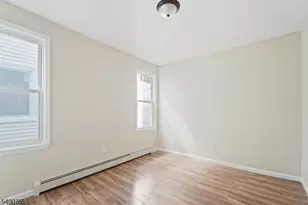 874 S 16th St, Newark, NJ 07108 - Photo 24