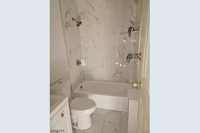 33 Glover Ave, Paterson, NJ 07501 - Photo 8