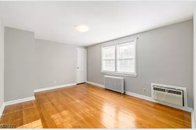 506 Lincoln Park, Cranford Township, NJ 07016 - Photo 8