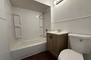 526 Valley Brook Ave, Lyndhurst Township, NJ 07071 - Photo 12