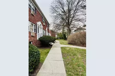 559 S Springfield Ave, Springfield, NJ 07081 - Photo 2