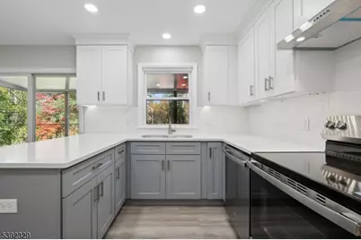 5 Weatherhill Rd, Readington, NJ 08833 - Photo 18