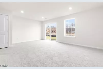 175 Mantoloking Dr, Jackson, NJ 08527 - Photo 8