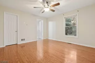 26 Sunrise Dr, Long Hill Township, NJ 07933 - Photo 18