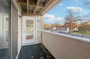 26 Sunrise Dr, Long Hill Township, NJ 07933 - Photo 24