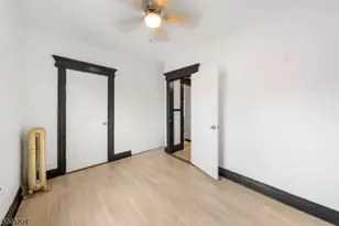 209 N 11th St, Newark, NJ 07107 - Photo 8