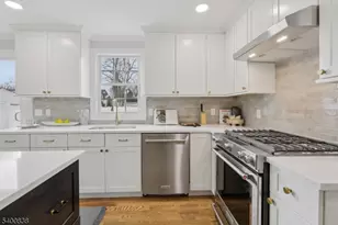 360 Cook Ave, Scotch Plains Township, NJ 07076 - Photo 8