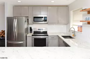 199 Bergen Turnpike, Ridgefield, NJ 07660 - Photo 8