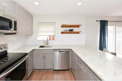 199 Bergen Turnpike, Ridgefield, NJ 07660 - Photo 10