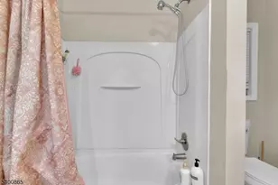 30 N 5th St, Paterson, NJ 07522 - Photo 32