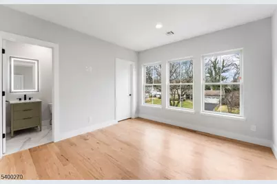 27 Stemmer Dr, Clark Township, NJ 07066 - Photo 18