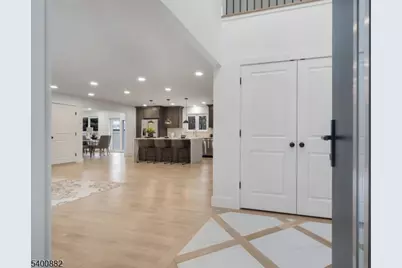 860 Lakeside Dr, Rahway, NJ 07065 - Photo 4