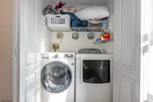 8605 Brittany Dr, Wayne, NJ 07470 - Photo 16