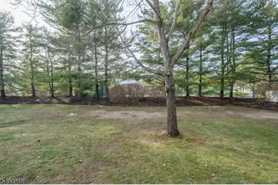 8605 Brittany Dr, Wayne, NJ 07470 - Photo 30