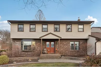 7 Welsh Ct, Wayne, NJ 07470 - Photo 1