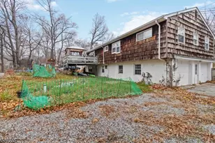 175 Highland Lakes Rd, Vernon, NJ 07422 - Photo 40