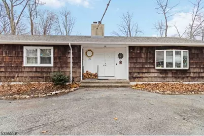 175 Highland Lakes Rd, Vernon, NJ 07422 - Photo 1