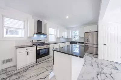 32 Palm St, Newark, NJ 07106 - Photo 8