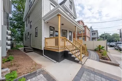 32 Palm St, Newark, NJ 07106 - Photo 4