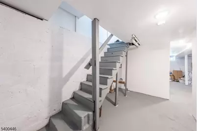 32 Palm St, Newark, NJ 07106 - Photo 36