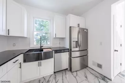 32 Palm St, Newark, NJ 07106 - Photo 10