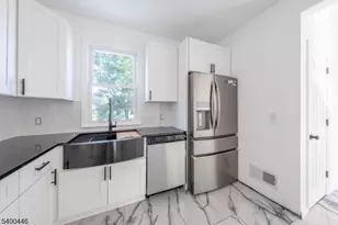 32 Palm St, Newark, NJ 07106 - Photo 10