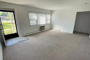 604 Pitney Pl, Morris Township, NJ 07960 - Photo 4