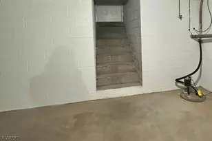 611 Snake Den Rd, West Milford, NJ 07480 - Photo 38