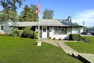 122 Lake Shore Dr, Parsippany, NJ 07034 - Photo 1