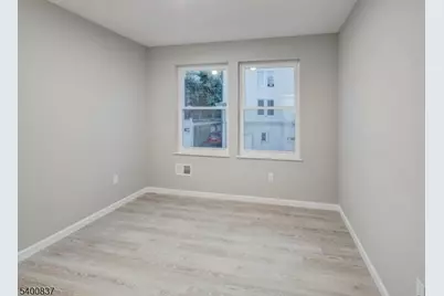 1081 18th Ave, Newark, NJ 07106 - Photo 10