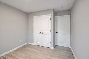 1081 18th Ave, Newark, NJ 07106 - Photo 20