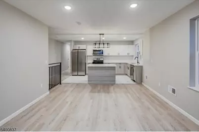 1081 18th Ave, Newark, NJ 07106 - Photo 6