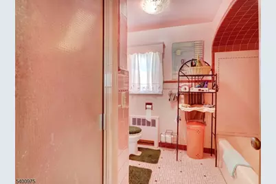 103 Mount Vernon Pl, Newark, NJ 07106 - Photo 22