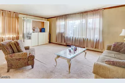 103 Mount Vernon Pl, Newark, NJ 07106 - Photo 4